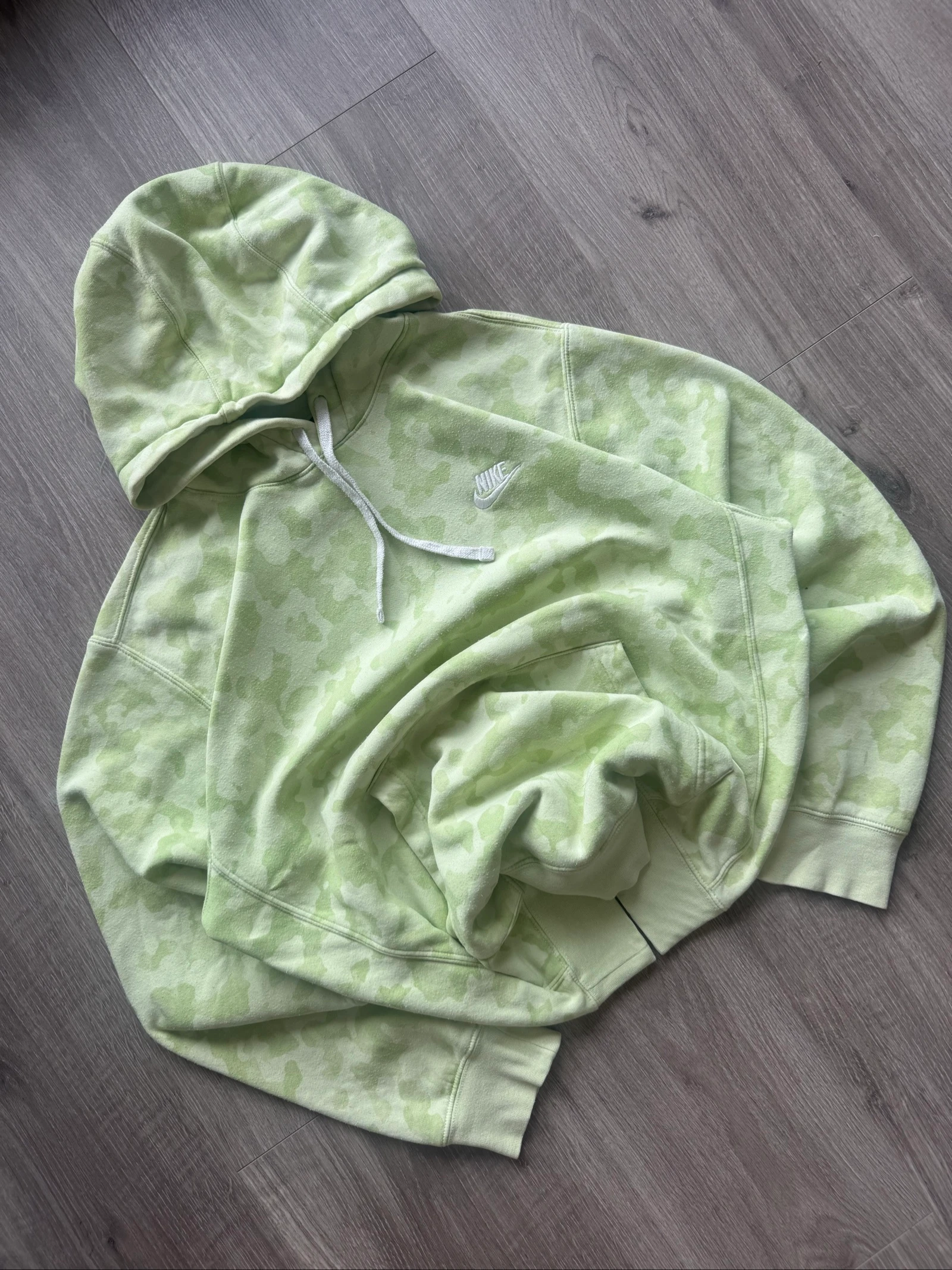 Nike Tie-Dye Hoodie Groene Pullover Geborduurd Logo Streetwear Maat M – photo 2